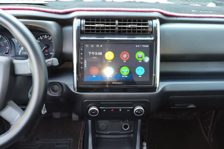 Used CHANGAN OSHAN X70A 2019 1.5L Manual Basic Version China VI Standard Audio And AC Panel