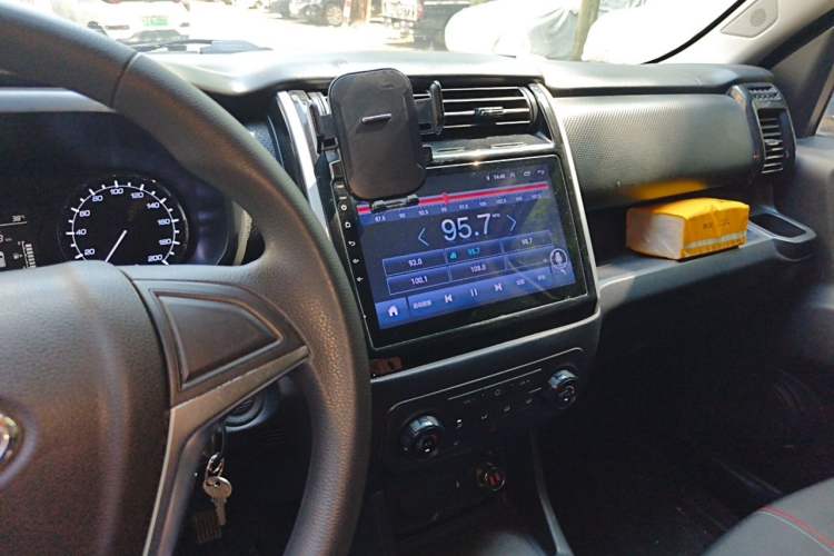 Used CHANGAN OSHAN X70A 2019 1.5L Manual Comfort Model China VI Standard Audio And AC Panel