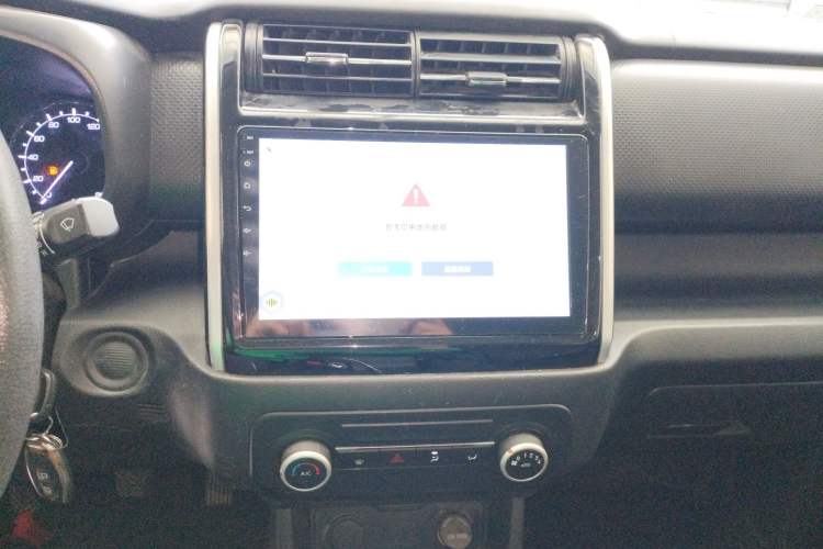 Used CHANGAN OSHAN X70A 2019 1.5L Manual Basic Version China VI Standard Audio And AC Panel