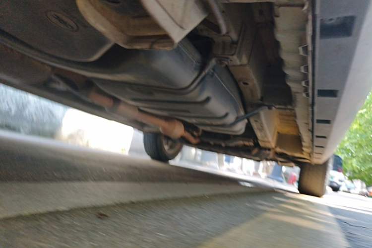 Used CHANGAN OSHAN X70A 2019 1.5L Manual Comfort Model China VI Standard Chassis Rear Right