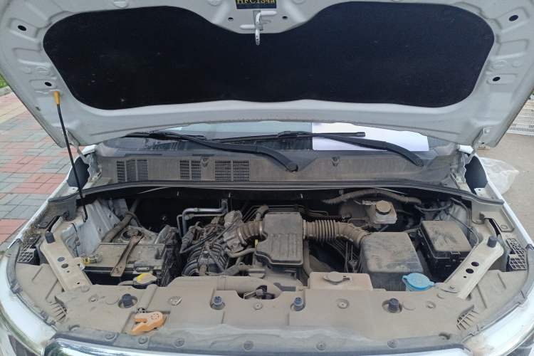 Used CHANGAN OSHAN X70A 2019 1.5L Manual Standard Version China VI Engine Bay