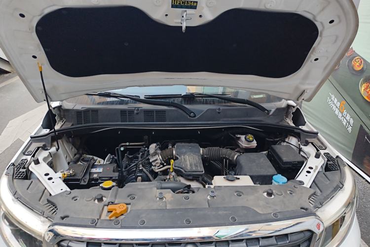 Used CHANGAN OSHAN X70A 2019 1.5L Manual Standard Version China VI Engine Bay