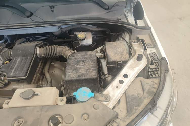 Used CHANGAN OSHAN X70A 2019 1.5L Manual Basic Version China VI Standard Engine Bay Left