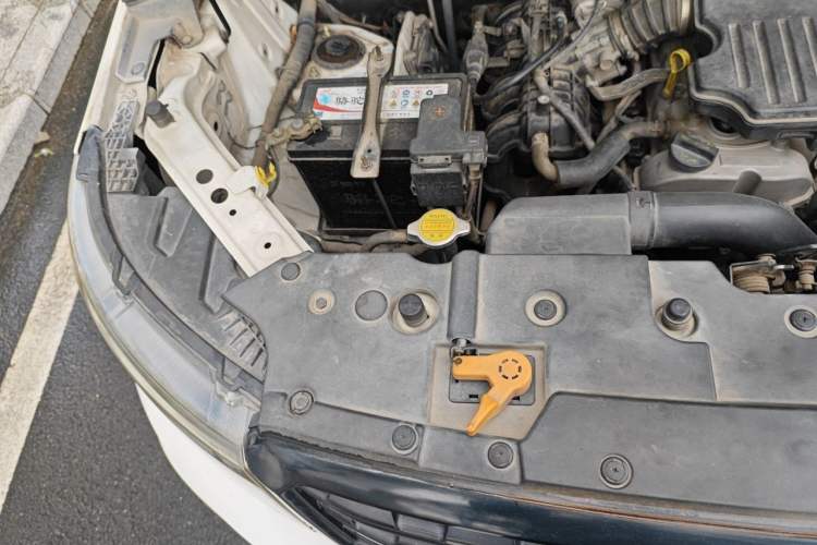Used CHANGAN OSHAN X70A 2019 1.5L Manual Basic Version China VI Standard Engine Bay Right