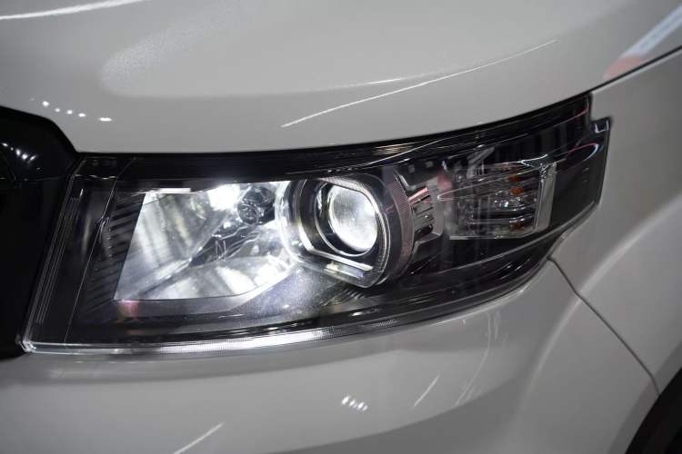 Used CHANGAN OSHAN X70A 2019 1.5L Manual Basic Version China VI Standard Exterior 10