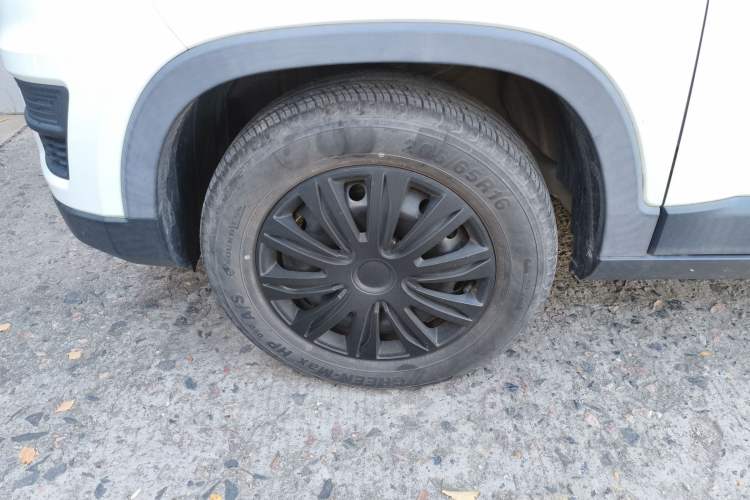 Used CHANGAN OSHAN X70A 2019 1.5L Manual Basic Version China VI Standard Exterior 2