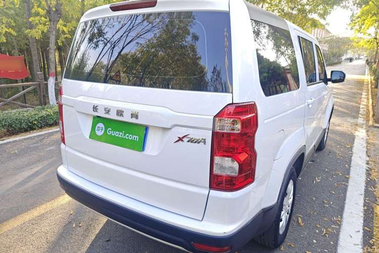Used CHANGAN OSHAN X70A 2019 1.5L Manual Standard Version China VI Exterior 3