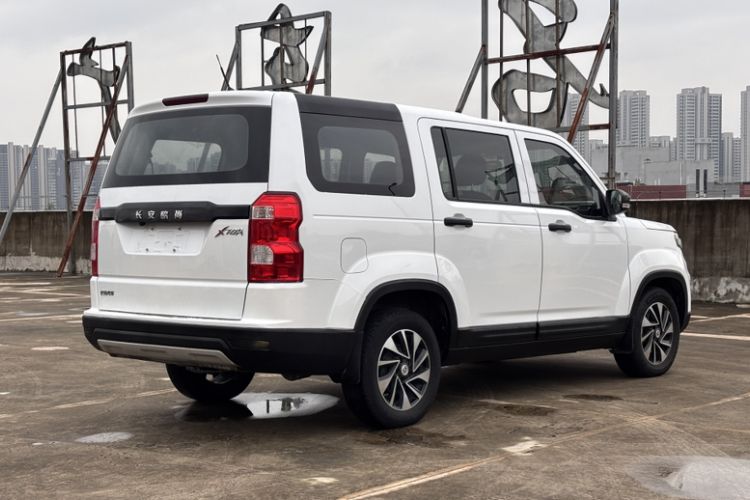 Used CHANGAN OSHAN X70A 2019 1.5L Manual Basic Version China VI Standard Exterior 4