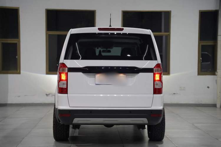 Used CHANGAN OSHAN X70A 2019 1.5L Manual Basic Version China VI Standard Exterior 5