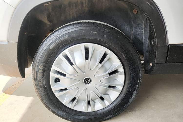 Used CHANGAN OSHAN X70A 2019 1.5L Manual Basic Version China VI Standard Exterior 5