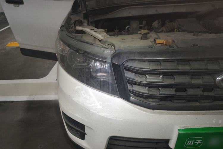 Used CHANGAN OSHAN X70A 2019 1.5L Manual Basic Version China VI Standard Exterior 6