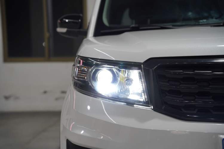 Used CHANGAN OSHAN X70A 2019 1.5L Manual Basic Version China VI Standard Exterior 7