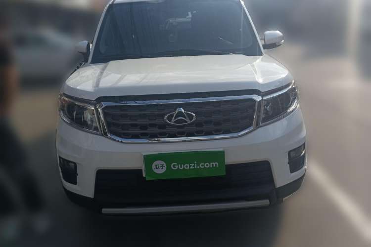 Used CHANGAN OSHAN X70A 2019 1.5L Manual Luxury Model China VI Standard Front