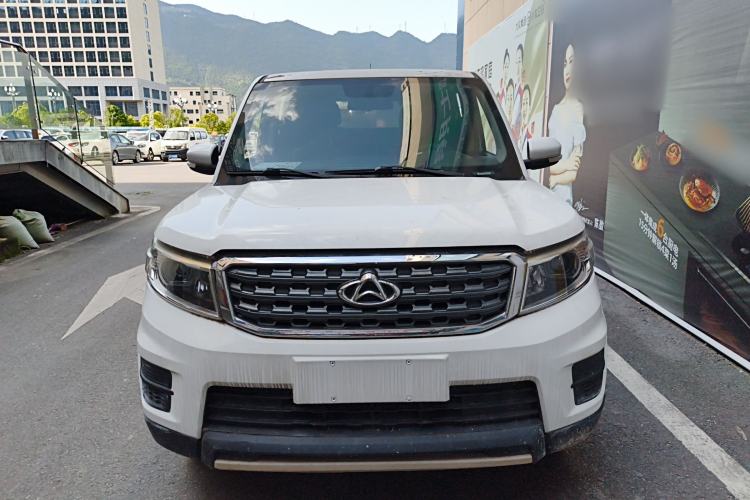 Used CHANGAN OSHAN X70A 2019 1.5L Manual Standard Version China VI Front