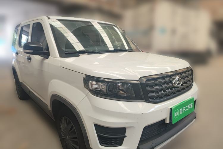 Used CHANGAN OSHAN X70A 2019 1.5L Manual Basic Version China VI Standard Front Right 45 Deg