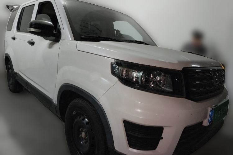 Used CHANGAN OSHAN X70A 2019 1.5L Manual Basic Version China VI Standard Front Right 45 Deg
