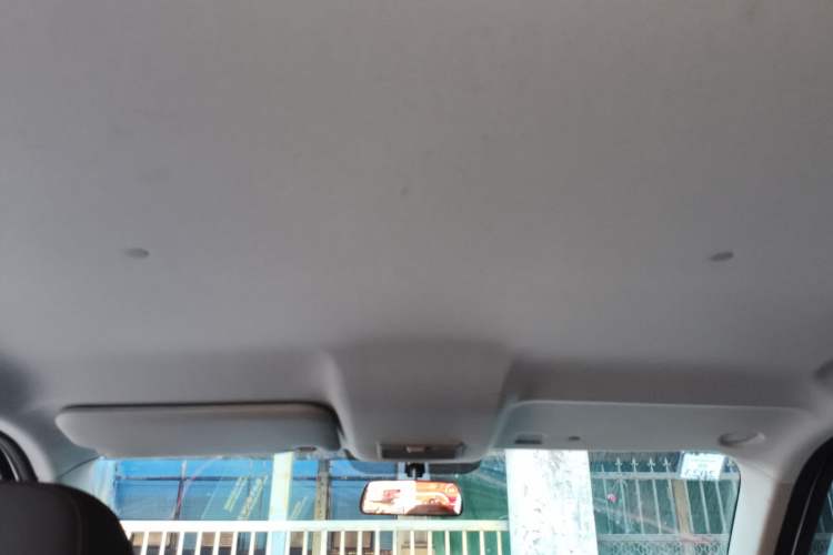 Used CHANGAN OSHAN X70A 2019 1.5L Manual Basic Version China VI Standard Headliner