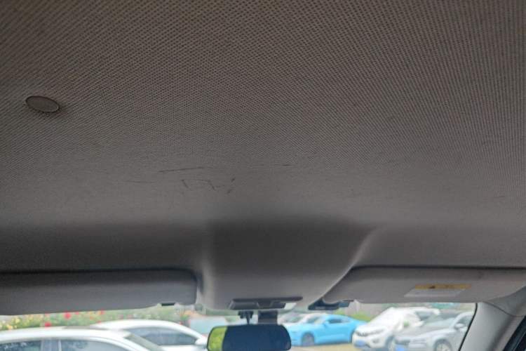 Used CHANGAN OSHAN X70A 2019 1.5L Manual Basic Version China VI Standard Headliner