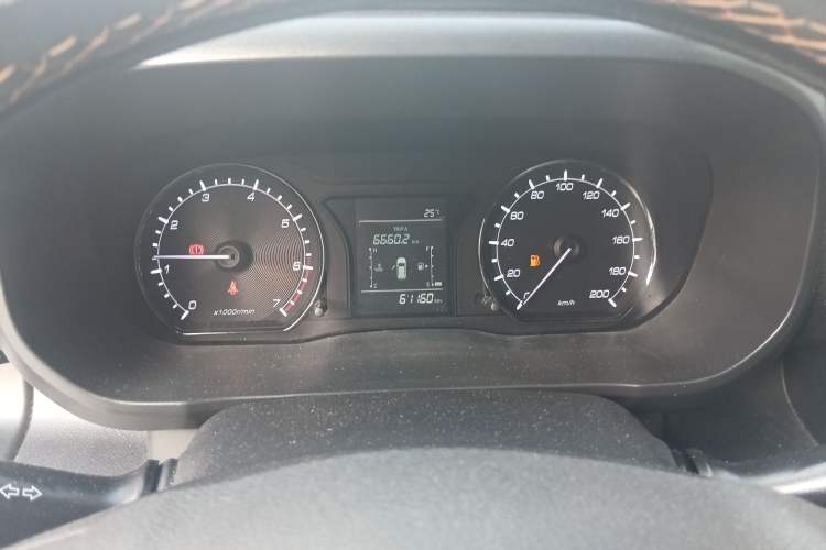 Used CHANGAN OSHAN X70A 2019 1.5L Manual Luxury Model China VI Standard Instrument Cluster