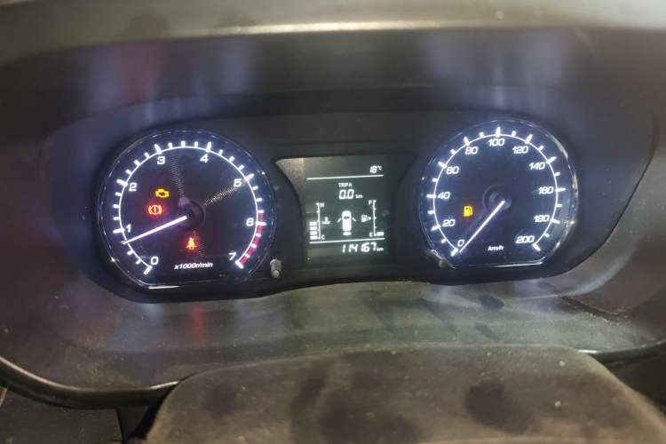Used CHANGAN OSHAN X70A 2019 1.5L Manual Basic Version China VI Standard Instrument Cluster
