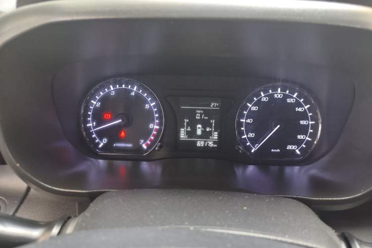 Used CHANGAN OSHAN X70A 2019 1.5L Manual Standard Version China VI Instrument Cluster