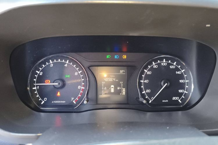 Used CHANGAN OSHAN X70A 2019 1.5L Manual Basic Version China VI Standard Instrument Cluster