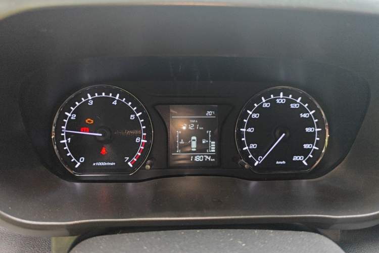 Used CHANGAN OSHAN X70A 2019 1.5L Manual Basic Version China VI Standard Instrument Cluster