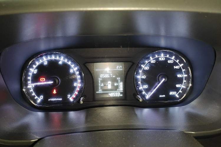 Used CHANGAN OSHAN X70A 2019 1.5L Manual Basic Version China VI Standard Instrument Cluster