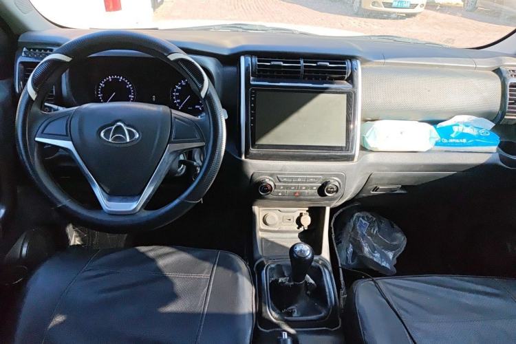Used CHANGAN OSHAN X70A 2019 1.5L Manual Comfort Model China VI Standard Interior 2