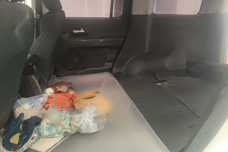 Used CHANGAN OSHAN X70A 2019 1.5L Manual Basic Version China VI Standard Left Rear Seat
