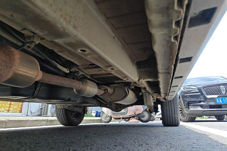 Used CHANGAN OSHAN X70A 2019 1.5L Manual Basic Version China VI Standard Left Side Sill