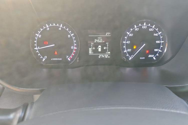 Used CHANGAN OSHAN X70A 2019 1.5L Manual Standard Version China VI Odometer Close Up