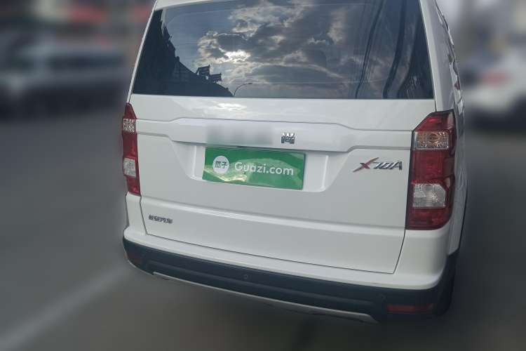 Used CHANGAN OSHAN X70A 2019 1.5L Manual Luxury Model China VI Standard Rear