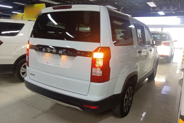 Used CHANGAN OSHAN X70A 2019 1.5L Manual Basic Version China VI Standard Rear Right 45 Deg