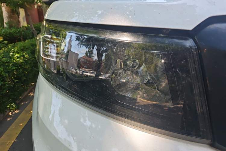 Used CHANGAN OSHAN X70A 2019 1.5L Manual Basic Version China VI Standard Right Front Headlight