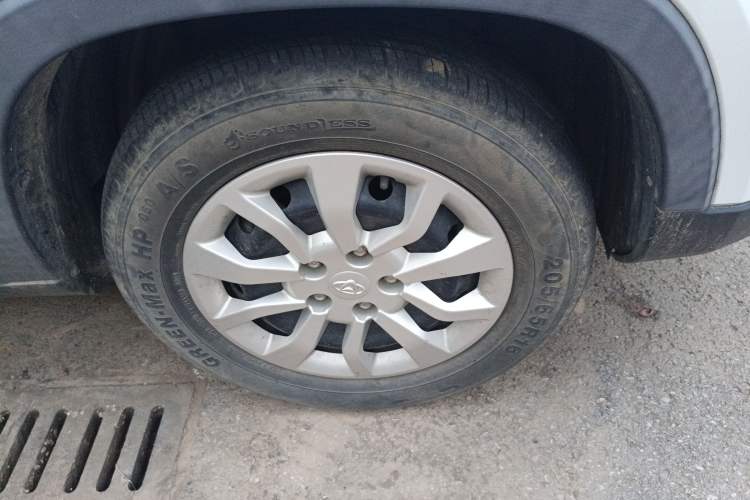 Used CHANGAN OSHAN X70A 2019 1.5L Manual Standard Version China VI Right Front Wheel Hub