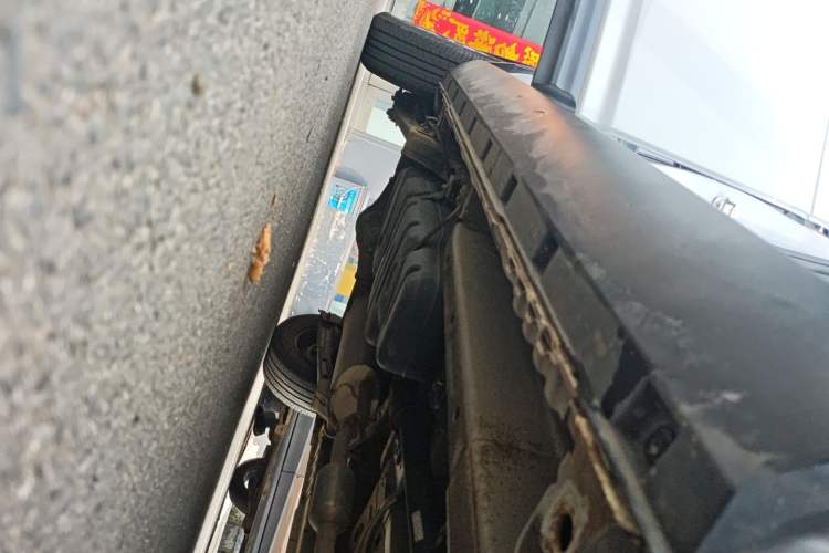 Used CHANGAN OSHAN X70A 2019 1.5L Manual Basic Version China VI Standard Right Side Sill