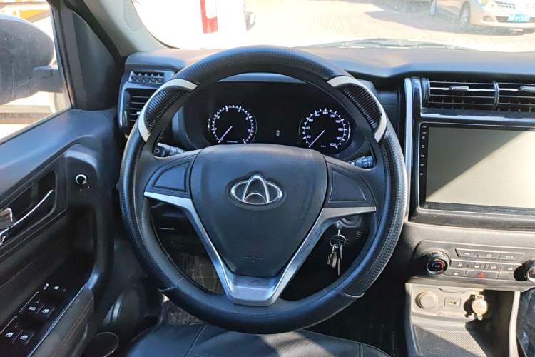 Used CHANGAN OSHAN X70A 2019 1.5L Manual Comfort Model China VI Standard Steering Wheel