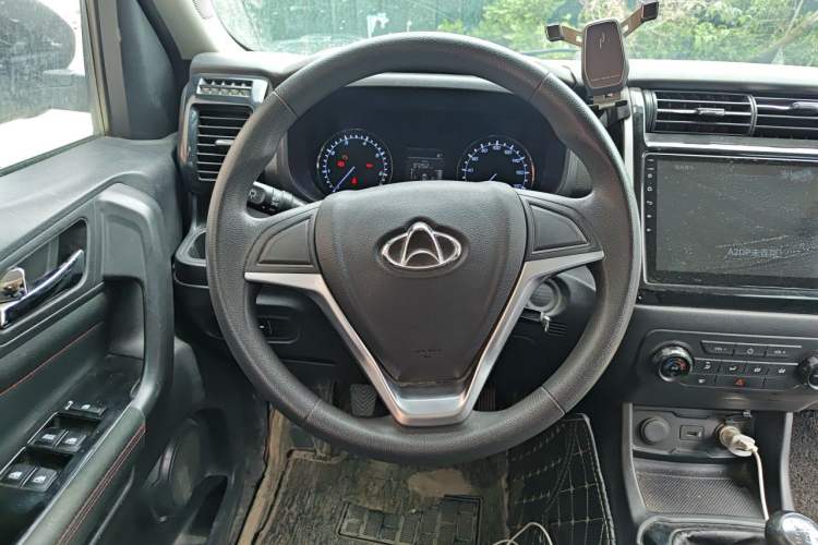 Used CHANGAN OSHAN X70A 2019 1.5L Manual Standard Version China VI Steering Wheel