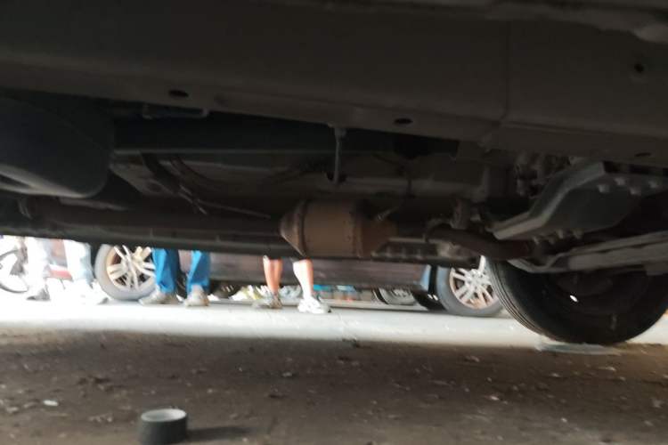 Used CHANGAN OSHAN X70A 2020 1.5L Manual Base Version Chassis Front Right