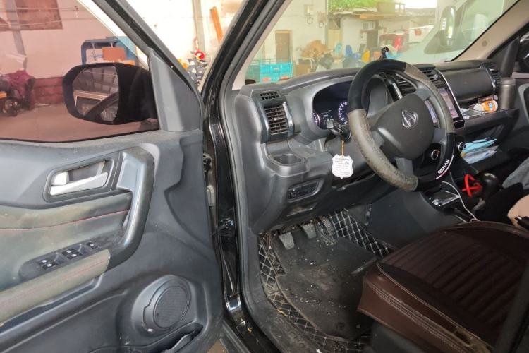 Used CHANGAN OSHAN X70A 2020 1.5L Manual Base Version Driver Seat
