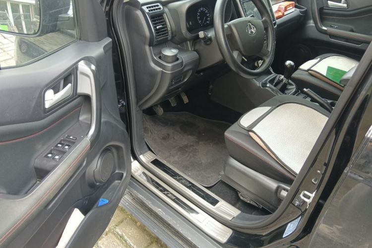 Used CHANGAN OSHAN X70A 2020 1.5L Manual Base Version Driver Seat