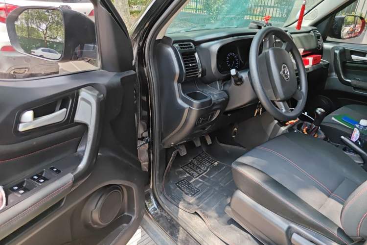 Used CHANGAN OSHAN X70A 2020 1.5L Manual Base Version Driver Seat