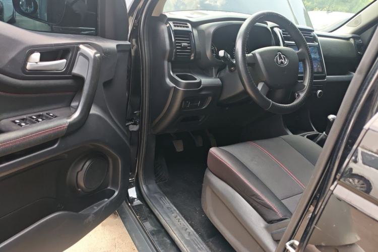 Used CHANGAN OSHAN X70A 2020 1.5L Manual Base Version Driver Seat