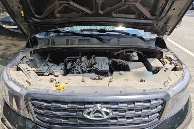 Used CHANGAN OSHAN X70A 2020 1.5L Manual Base Version Engine Bay