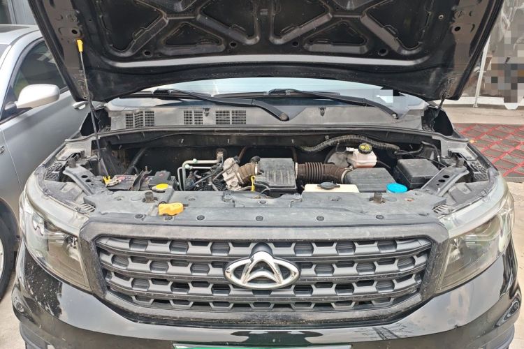 Used CHANGAN OSHAN X70A 2020 1.5L Manual Base Version Engine Bay