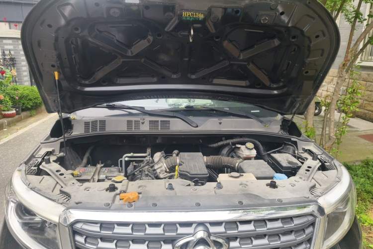 Used CHANGAN OSHAN X70A 2020 1.5L Manual Standard Edition Engine Bay