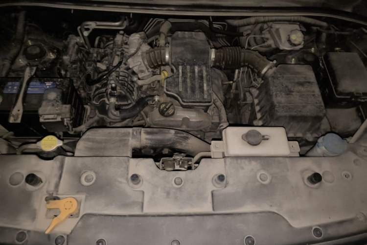Used CHANGAN OSHAN X70A 2020 1.5L Manual Standard Edition Engine Bay