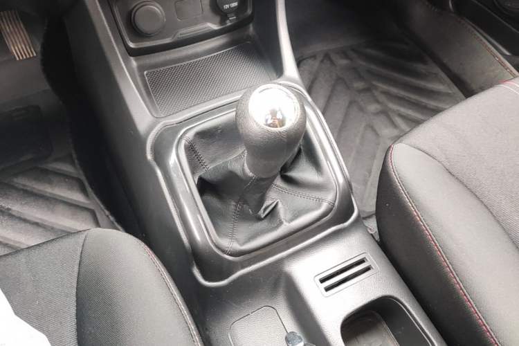 Used CHANGAN OSHAN X70A 2020 1.5L Manual Base Version Gear Lever