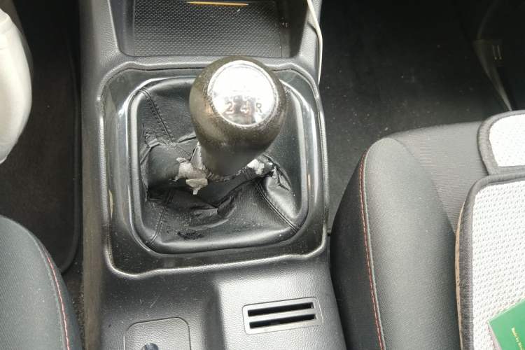 Used CHANGAN OSHAN X70A 2020 1.5L Manual Base Version Gear Lever